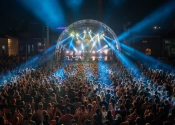 Μουσική Τεχνόπολη 2025: Οι συναυλίες που θα απολαύσουμε τον Σεπτέμβριο