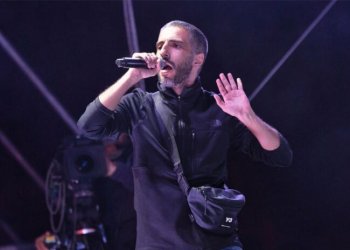 ΛΕΞ: Η φωνή της νεολαίας που δεν βολεύεται