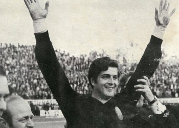 ΠΑΝΟΣ ΑΒΡΑΜΟΠΟΥΛΟΣ- Ο αξεπέραστος τερματοφύλακά μας, το «πουλί» Τάκης Οικονομόπουλος