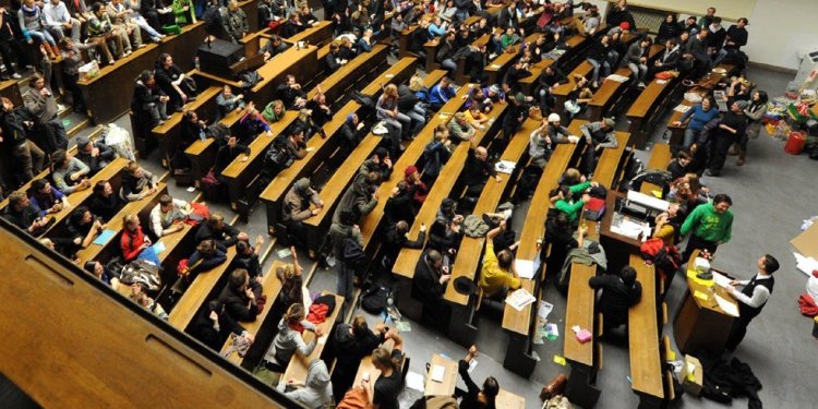 Υπ. Παιδείας για ΣτΕ: Συνταγματικό το πλαίσιο για τα μη κρατικά πανεπιστήμια – Δεν χάνεται το ακαδημαϊκό έτος