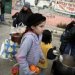 Το ένα στα τρία παιδιά στην Ελλάδα υποφέρει από υλική στέρηση