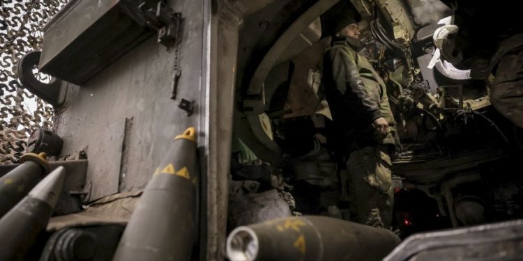 Η Ευρώπη ξεπέρασε τις ΗΠΑ στην παροχή στρατιωτικού υλικού για την Ουκρανία