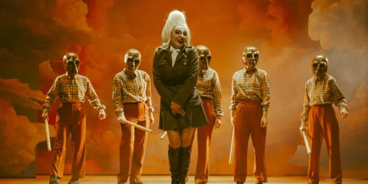 “Φάουστ” και “Τρεις αδερφές” επιστρέφουν για 2η χρονιά στο Εθνικό Θέατρο “Φάουστ” και “Τρεις αδερφές” επιστρέφουν για 2η χρονιά στο Εθνικό Θέατρο