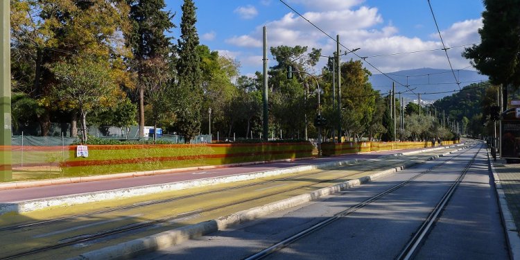 Στη Βασιλίσσης Όλγας το έργο έχει ουσιαστικά σταματήσει – Έχει στοιχειώσει Στη Βασιλίσσης Όλγας το έργο έχει ουσιαστικά σταματήσει – Έχει στοιχειώσει