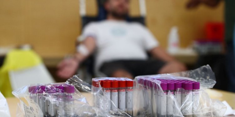 Εθελοντική αιμοδοσία από το ΕΚΕΑ στο Μετρό Συντάγματος