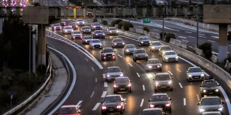 Η συνεχής αύξηση της κίνησης στους σύγχρονους αυτοκινητόδρομους δεν είναι απλώς ένας αριθμός, είναι μια καθαρή ένδειξη ότι οι οδηγοί εμπιστεύονται όλο και περισσότερο τις υποδομές που τους προσφέρουν ασφάλεια και άνεση. Οι επιλογές μετακίνησης στρέφονται πλέον σταθερά σε δρόμους που μειώνουν τον χρόνο ταξιδιού και κάνουν την καθημερινότητα πιο εύκολη. Η συνεχής αύξηση της κίνησης στους σύγχρονους αυτοκινητόδρομους δεν είναι απλώς ένας αριθμός, είναι μια καθαρή ένδειξη ότι οι οδηγοί εμπιστεύονται όλο και περισσότερο τις υποδομές που τους προσφέρουν ασφάλεια και άνεση. Οι επιλογές μετακίνησης στρέφονται πλέον σταθερά σε δρόμους που μειώνουν τον χρόνο ταξιδιού και κάνουν την καθημερινότητα πιο εύκολη.