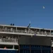 Συναγερμός σήμανε το μεσημέρι στη θαλάσσια περιοχή μεταξύ Κέας και Μακρονήσου, όταν το επιβατηγό-οχηματαγωγό πλοίο «ΙΟΝΙΣ» υπέστη μπλάκ άουτ, με αποτέλεσμα την προσωρινή ακινητοποίησή του.