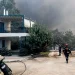 Σε πλήρη εξέλιξη είναι η πυρκαγιά που ξέσπασε αρχικά στην περιοχή Φλογεραίικα Ερυμάνθου στην Αχαΐα και λόγω των ανέμων έλαβε μεγάλες διαστάσεις και έτσι εκδόθηκαν νέα 112 για απομάκρυνση των κατοίκων από τις περιοχές Καμενίτσα, Αχαϊκό, Διδαχέικα, Αλισσός, Λουσικά, Σπαλιαρέικα, προς την Κάτω Αχαΐα.