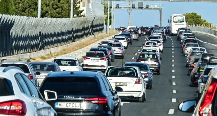 Ξεκίνησε η έξοδος της 28ης Οκτωβρίου – Αυξημένη η κίνηση