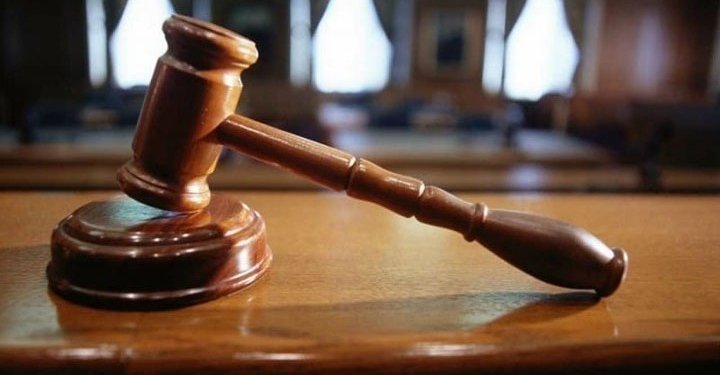 Απολογούνται σήμερα στον ανακριτή οι δύο συλληφθέντες για εμπρησμό στην Πάτρα, στην περιοχή Συχαινά.