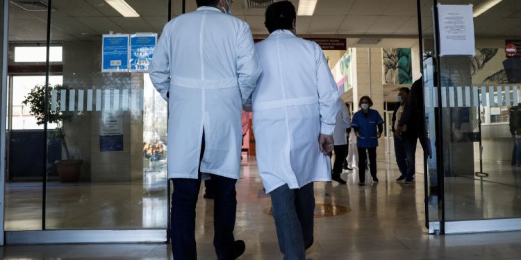 Το ΕΣΥ αντιμετωπίζει σοβαρές δυσκολίες στην προσέλκυση γιατρών