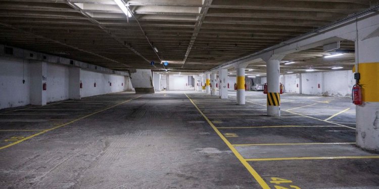 Η Αθήνα προχωρά με έργα Η Αθήνα προχωρά με έργα