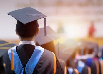 Μη κρατικά Πανεπιστήμια και φίλια πυρά