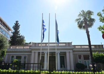 Άλκης Δερβιτσιώτης: Κυβέρνηση και Διοίκηση