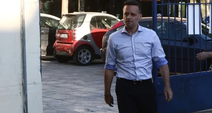Επίσκεψη Χ. Δούκα στο Δημοτικό Καταφύγιο Ζώων «Σωκράτης» – «Στόχος να βρουν σπίτι και τα 87 σκυλάκια»