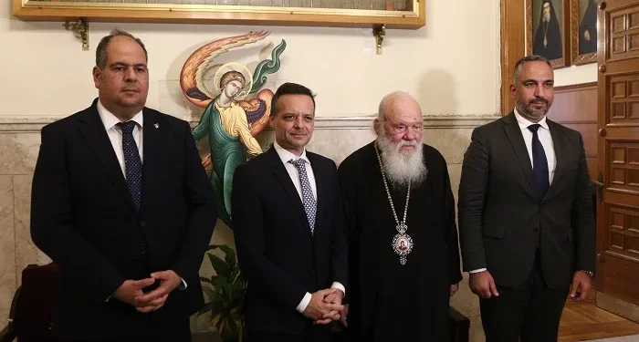 Συνάντηση των δημάρχων Αθηναίων και Βηθλεέμ με τον Αρχιεπίσκοπο Ιερώνυμο – Αθήνα 9,84