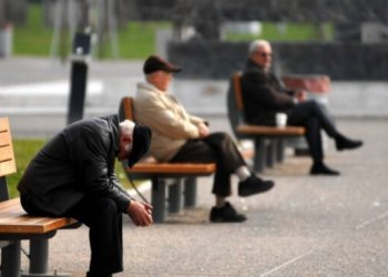 Σε δύο δόσεις θα μειωθεί η προσωπική διαφορά στις συντάξεις