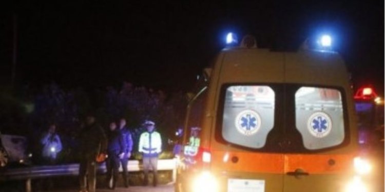 Τροχαίο με έναν σοβαρά τραυματία στη Λεωφόρο Βουλιαγμένης Τροχαίο με έναν σοβαρά τραυματία στη Λεωφόρο Βουλιαγμένης