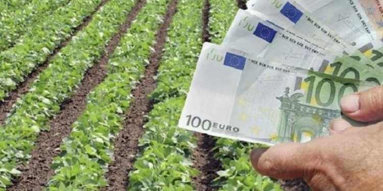 Τελεσίγραφο Κομισιόν στην Ελλάδα για τις αγροτικές επιδοτήσεις Τελεσίγραφο Κομισιόν στην Ελλάδα για τις αγροτικές επιδοτήσεις