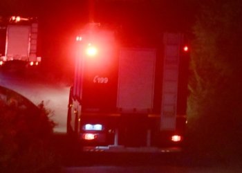 Θεσσαλονίκη: Φωτιά σε διαμέρισμα στην Αγία Τριάδα – Επί τόπου η Πυροσβεστική