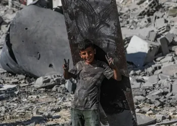 Επιστρέφουν στις κατοικίες τους χιλιάδες εκτοπισμένοι Παλαιστίνιοι – Εντός 72 ωρών η απελευθέρωση των ομήρων