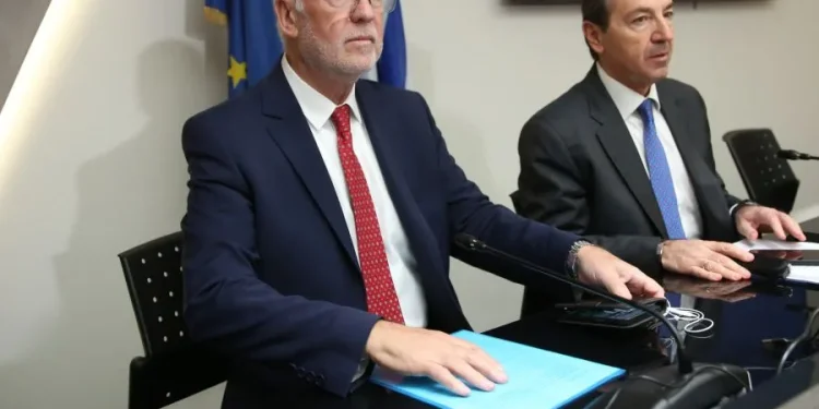 Τέλος στις πολύμηνες αναμονές και στις ουρές στα πρωτοδικεία