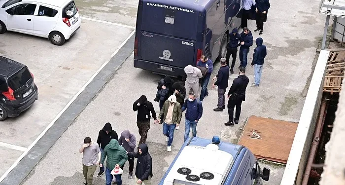 Προφυλακίστηκε 53χρονη – Κατηγορούμενες και οι δυο κόρες της