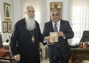 Διαχρονικά κοντά στην εκκλησία – Συνάντηση του Γ. Χατζηθεοδοσίου με τον Μητροπολίτη Νικαίας Αλέξιο