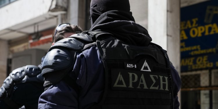 Εξαρθρώθηκε εγκληματική οργάνωση για απάτες σε βάρος του Δημοσίου και φοροδιαφυγή – Πάνω από 2 εκατ. η ζημία (Video)