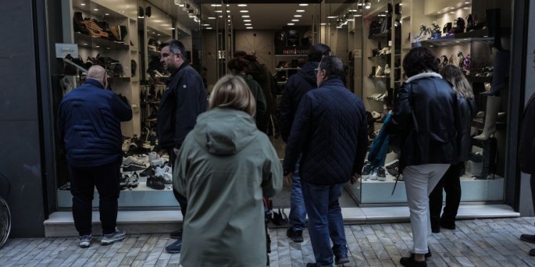 Ανοιχτά αύριο Κυριακή τα καταστήματα – Ποια σούπερ μάρκετ θα λειτουργήσουν Ανοιχτά αύριο Κυριακή τα καταστήματα – Ποια σούπερ μάρκετ θα λειτουργήσουν