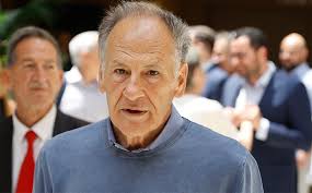 ΜΕ ΣΥΝΤΑΓΗ ΛΑΛΙΩΤΗ ΠΟΡΕΥΕΤΑΙ Ο ΑΝΔΡΟΥΛΑΚΗΣ