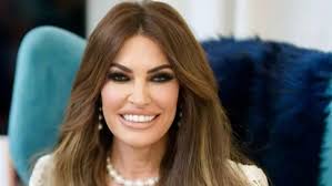 Κίμπερλι Γκίλφοϊλ: Στην Αθήνα σήμερα η νέα πρέσβης των ΗΠΑ Κίμπερλι Γκίλφοϊλ: Στην Αθήνα σήμερα η νέα πρέσβης των ΗΠΑ