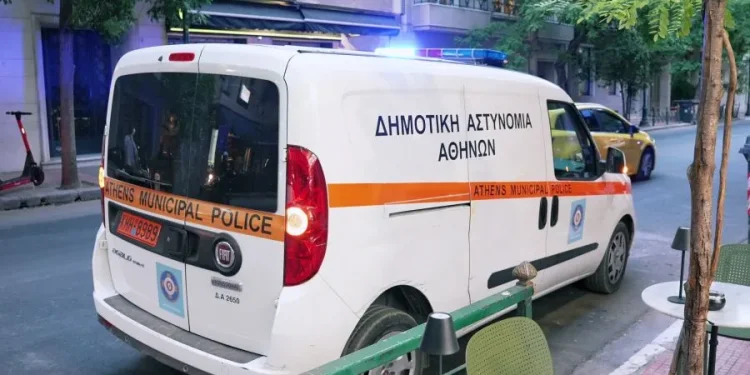 «163 σφραγίσεις για κατάληψη κοινόχρηστου χώρου από τις αρχές του έτους»