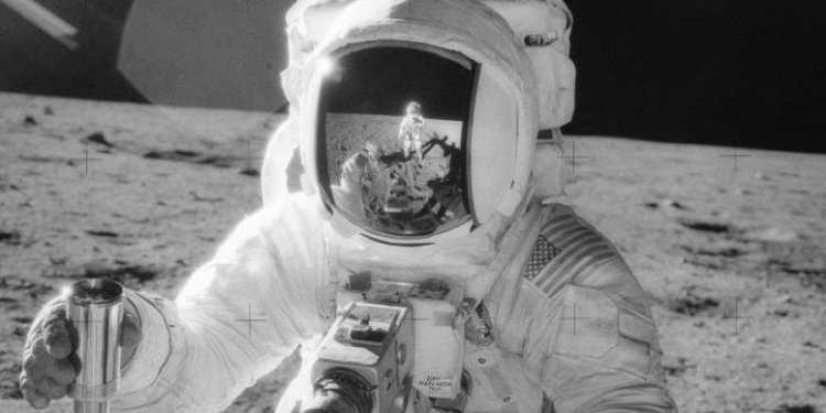 “Η κούρσα του διαστήματος των ναζί” “Η κούρσα του διαστήματος των ναζί”