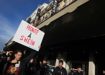 Ανάρπαστα, φτηνά, αλλά και επικίνδυνα προϊόντα από TEMU και Shein – Κλείνει τα φορολογικά παραθυράκια η Ευρώπη