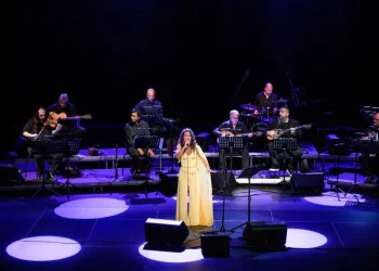 Συναυλία με την Μπέττυ Χαρλαύτη στο Ολύμπια