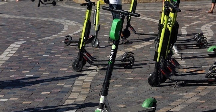 Μπαίνει τάξη στο χάος με τα πατίνια στην Αθήνα – Που θα απαγορεύονται – Οι ζώνες μαζικής στάθμευσης Μπαίνει τάξη στο χάος με τα πατίνια στην Αθήνα – Που θα απαγορεύονται – Οι ζώνες μαζικής στάθμευσης