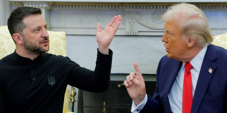 Ζελένσκι: Η Ουκρανία βρίσκεται μπροστά σε δίλημμα – Είτε θα χάσουμε την αξιοπρέπειά μας, είτε τον βασικό εταίρο μας Ζελένσκι: Η Ουκρανία βρίσκεται μπροστά σε δίλημμα – Είτε θα χάσουμε την αξιοπρέπειά μας, είτε τον βασικό εταίρο μας