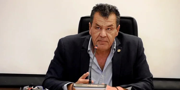 Δεν θέλω να παραστήσω τον ήρωα στο θέμα της Χωματερής Δεν θέλω να παραστήσω τον ήρωα στο θέμα της Χωματερής