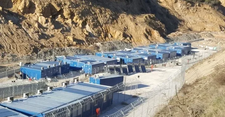 Ηρεμία επικρατεί στην κλειστή δομή Σιντικής – Στον εισαγγελέα οι 30 συλληφθέντες Ηρεμία επικρατεί στην κλειστή δομή Σιντικής – Στον εισαγγελέα οι 30 συλληφθέντες