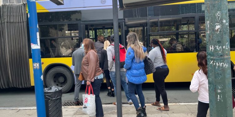 Πώς θα κινηθούν τα Μέσα Μαζικής Μεταφοράς την εορταστική περίοδο