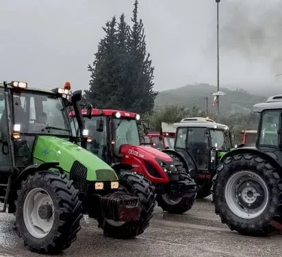 Σε ποια σημεία της χώρας έχουν στηθεί μπλόκα