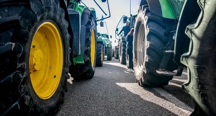 Αποφάσισαν γενική απεργία σε όλη τη Δ. Μακεδονία την επόμενη Τρίτη, ημέρα που θα είναι κλειστοί οι Δήμοι της χώρας Αποφάσισαν γενική απεργία σε όλη τη Δ. Μακεδονία την επόμενη Τρίτη, ημέρα που θα είναι κλειστοί οι Δήμοι της χώρας