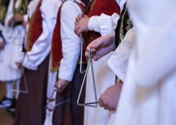 Πρωτοχρονιάτικα κάλαντα στον Δήμαρχο Αθηναίων, Χάρη Δούκα