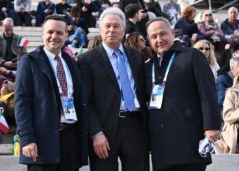 Κατι ετοιμάζουν στον Ανδρουλάκη ; – Ο Γιάννης Σγουρος με το ορθόδοξο ΠΑΣΟΚ στο πλευρό του , κουβεντιάζει με τον Χαρη Δούκα και τον Στέλιο Αγγελουδη Κατι ετοιμάζουν στον Ανδρουλάκη ; – Ο Γιάννης Σγουρος με το ορθόδοξο ΠΑΣΟΚ στο πλευρό του , κουβεντιάζει με τον Χαρη Δούκα και τον Στέλιο Αγγελουδη