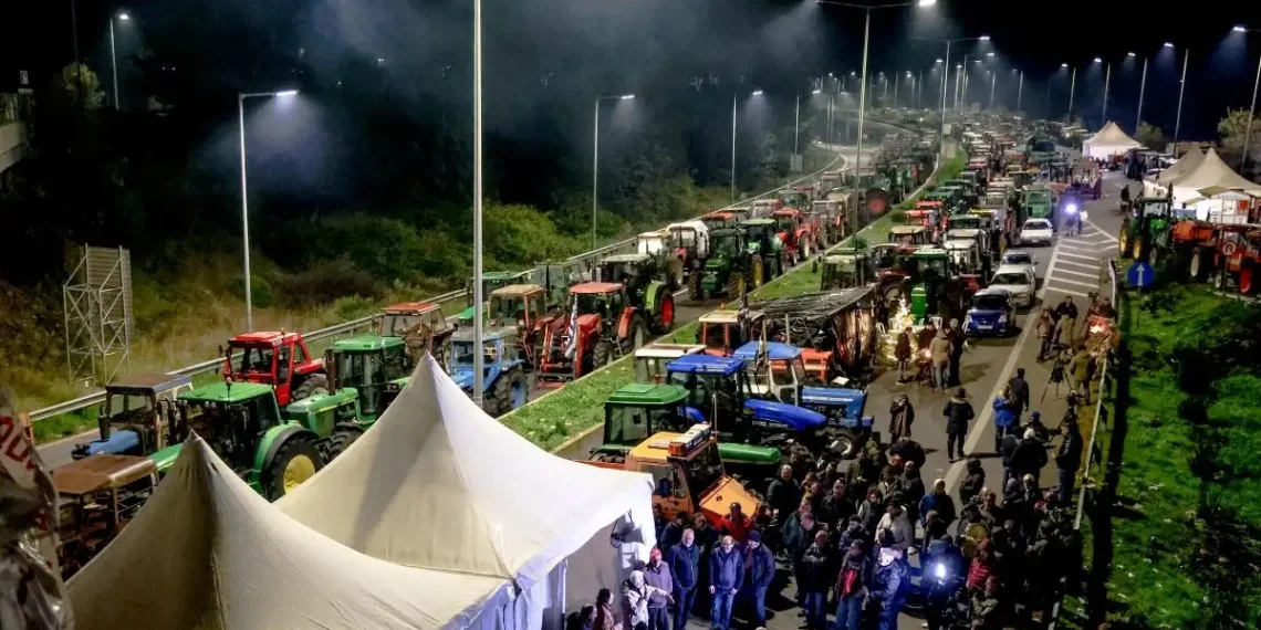 Αγρότες: «Όχι σε συνάντηση με τον Μητσοτάκη και κλιμάκωση των κινητοποιήσεων»