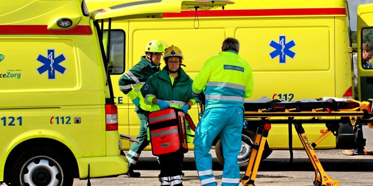 7χρονος σκοτώθηκε σε τροχαίο – Αυτοκίνητο συγκρούστηκε με φορτηγό