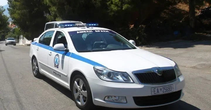 Eξαρθρώθηκε συμμορία που διέπραττε κλοπές οχημάτων στην Αττική – Τα παραποιούσαν και τα μεταπωλούσαν σε ανυποψίαστους πολίτες