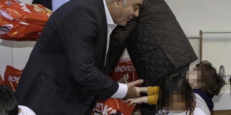 Καλή χρονιά από τον Γιάννη Χατζηθεοδοσιου και το ΕΕΑ – Πληθώρα άρθρων του για τους μικρομεσαίους