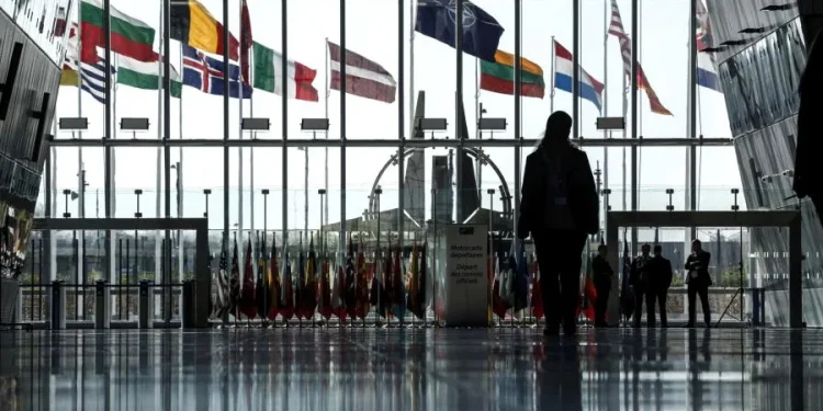 Η αυξανόμενη συνεργασία Ρωσίας – Κίνας στην Αρκτική προκαλεί ανησυχία